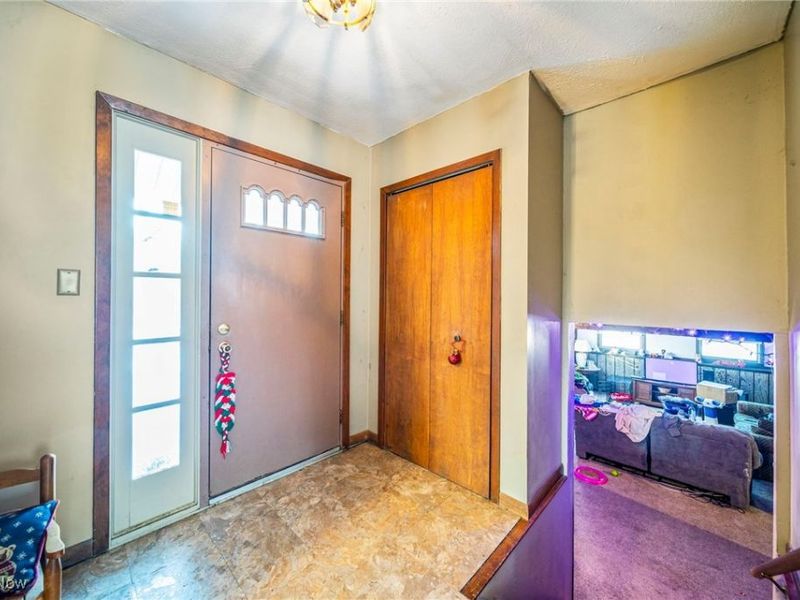 1990 Short Road, Thompson, OH 44086 Photo 18