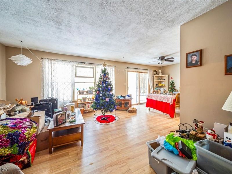 1990 Short Road, Thompson, OH 44086 Photo 19