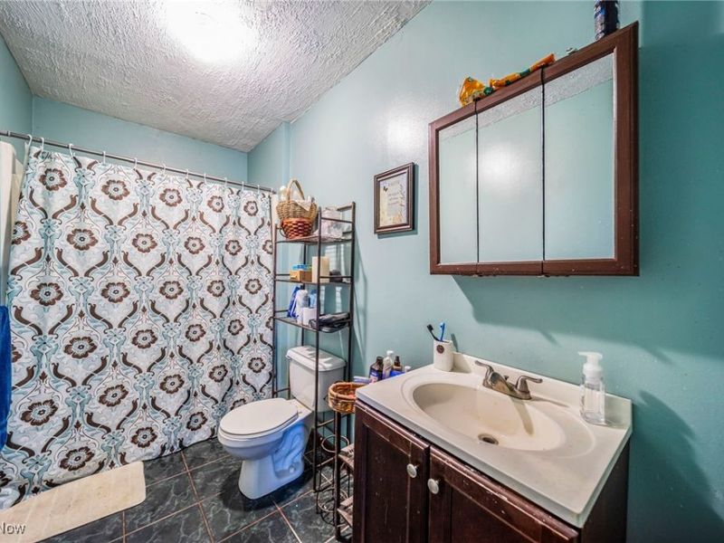 1990 Short Road, Thompson, OH 44086 Photo 30