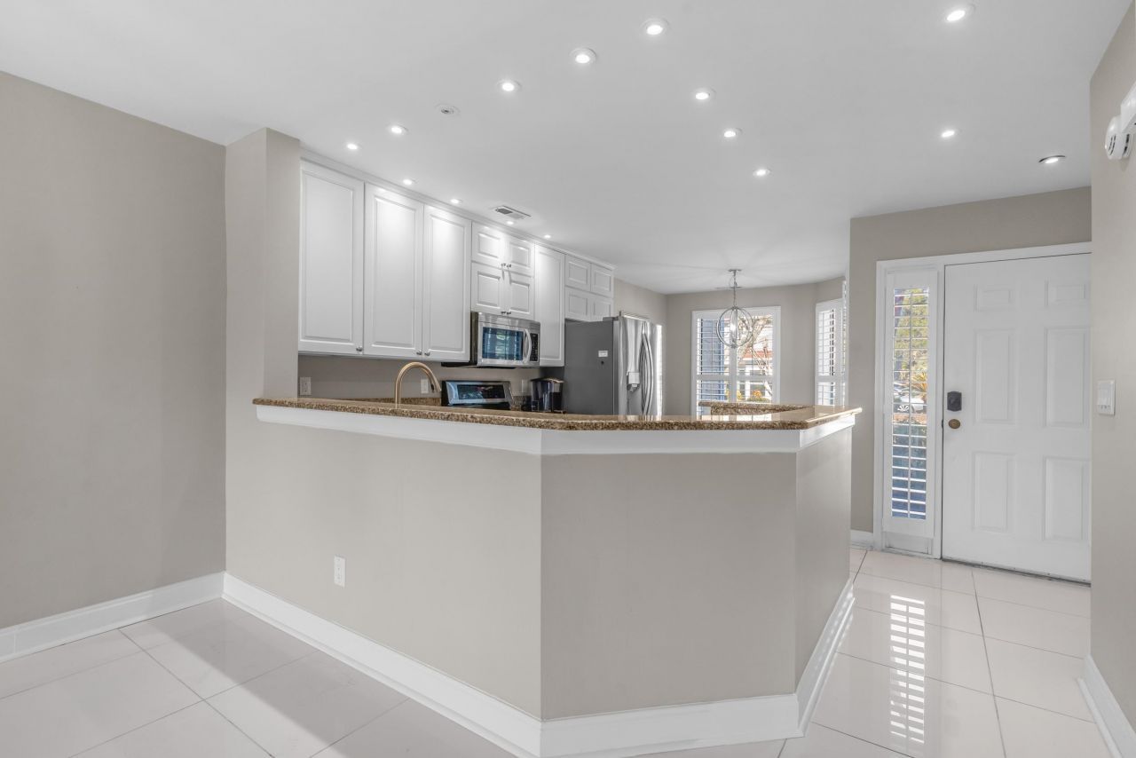 4396 Baldwin Ave. Photo 13