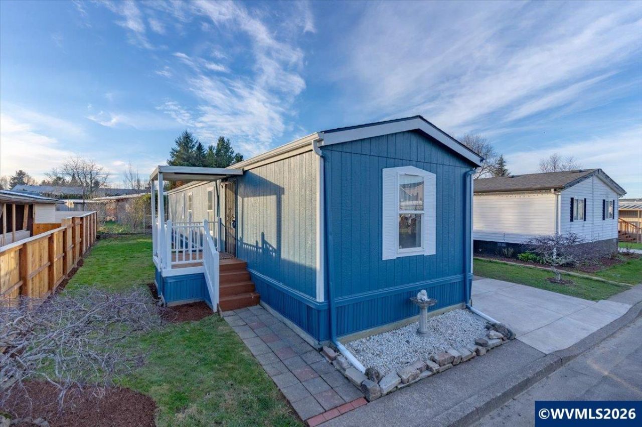 4849 State St, Salem, OR 97301 Main Photo