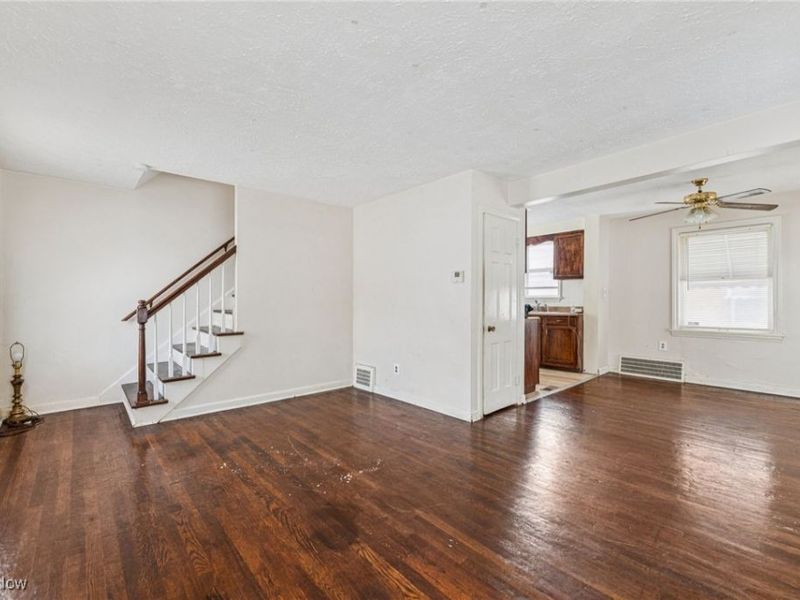 5481 Dalewood Avenue, Maple Heights, OH 44137 Photo 5