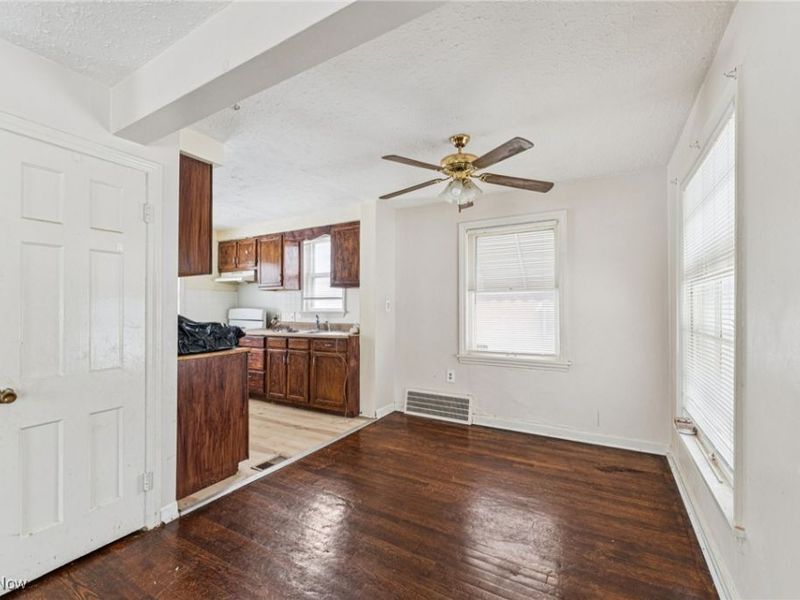 5481 Dalewood Avenue, Maple Heights, OH 44137 Photo 7