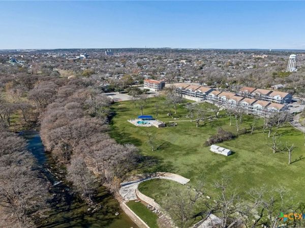730 E Mather Street, Unit H302, New Braunfels, TX 78130
