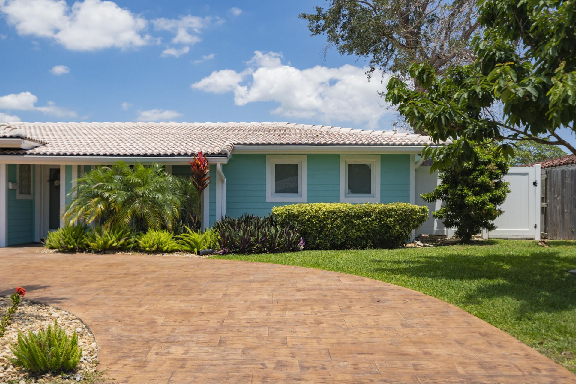 521 SE 4 Court, Pompano Beach, FL 33060 Photo