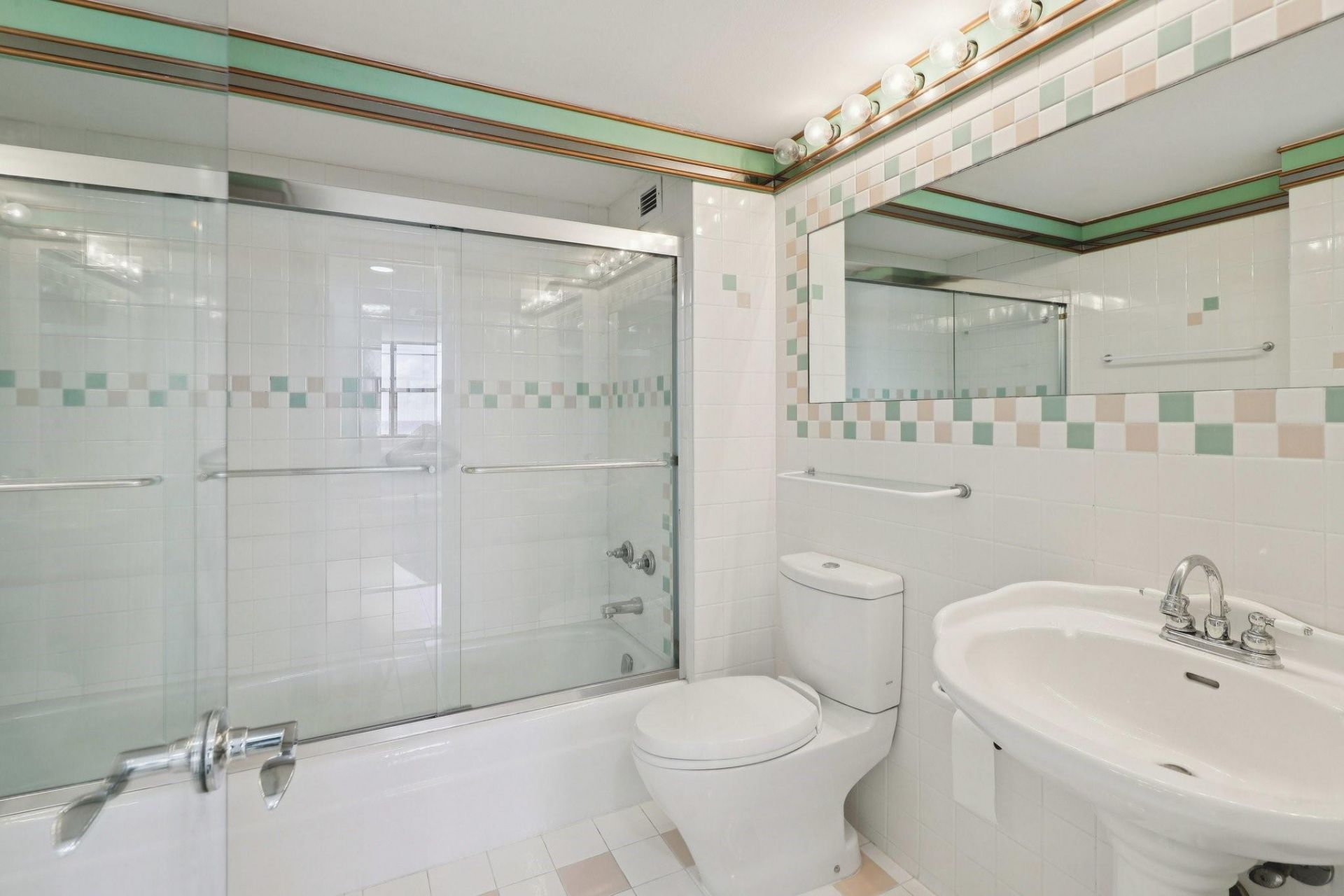 6450 Collins Avenue, Unit 901, Miami Beach, FL 33141 Photo