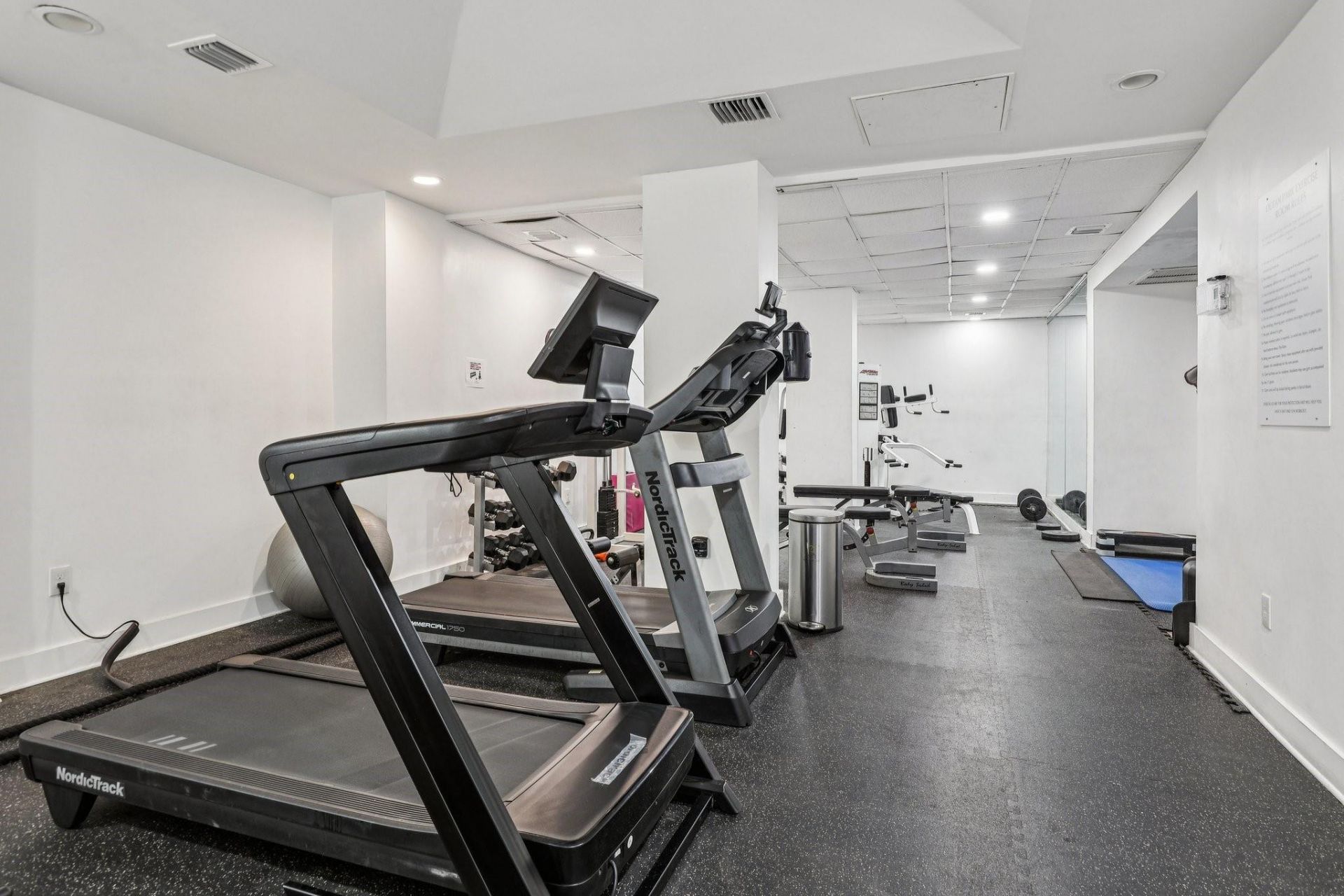 6450 Collins Avenue, Unit 901, Miami Beach, FL 33141 Photo