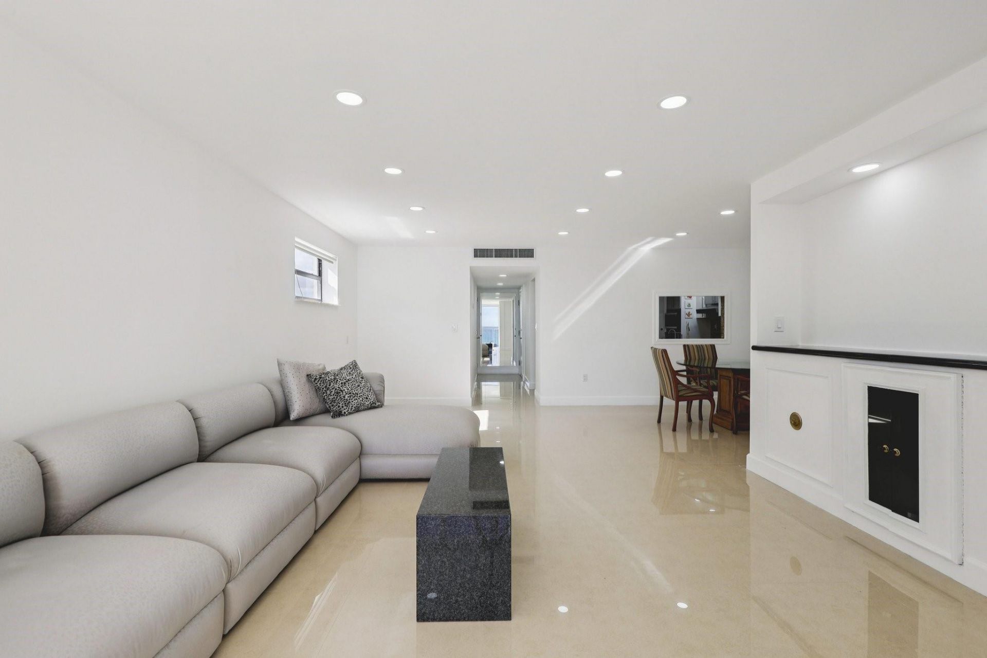 6450 Collins Avenue, Unit 901, Miami Beach, FL 33141 Photo