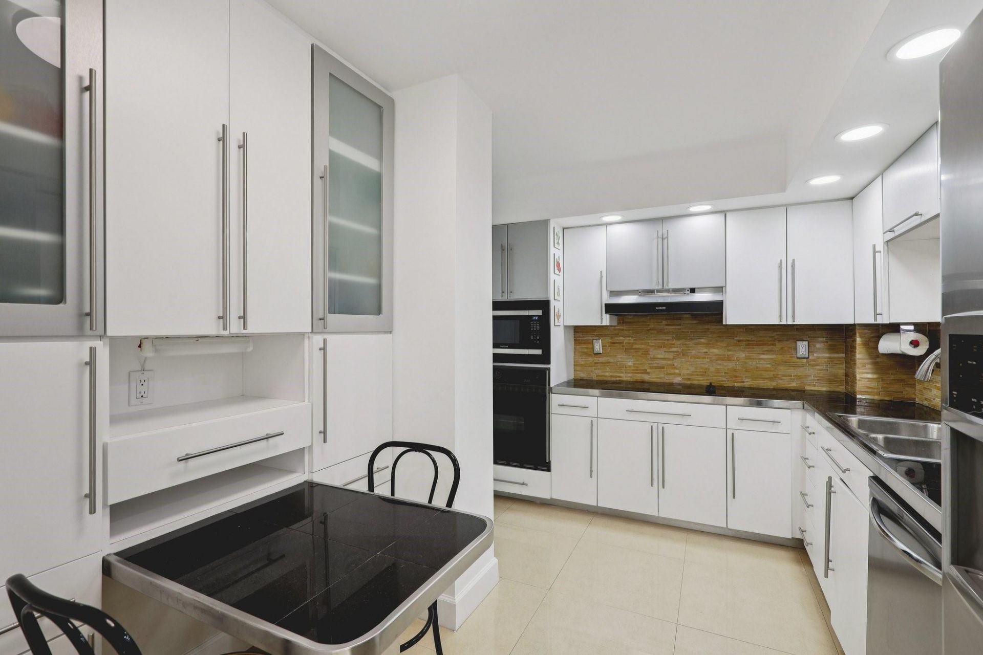6450 Collins Avenue, Unit 901, Miami Beach, FL 33141 Photo