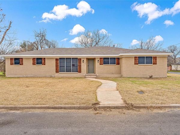 1301 Harrison Avenue, Waco, TX 76704