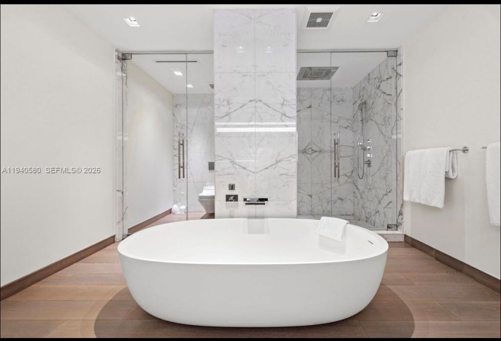 7055 Fisher Island Dr , Unit 7055, Miami Beach, FL 33109 Photo