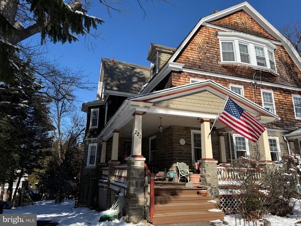 221 SUMMIT AVENUE, JENKINTOWN, PA 19046