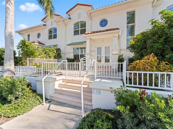 1325 SNELL ISLE BOULEVARD NE, Unit 110, ST PETERSBURG, FL 33704