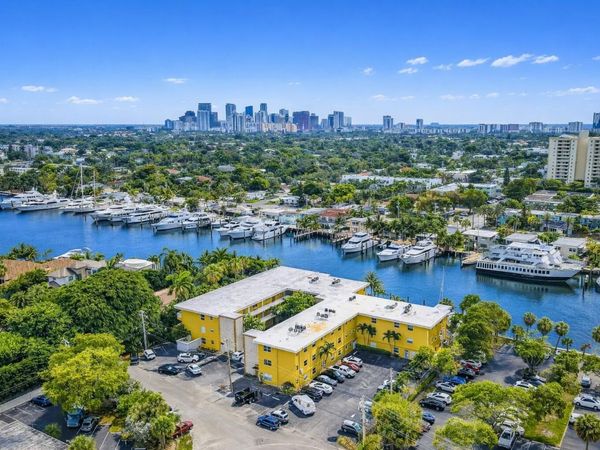 815 Middle River Drive, Unit 114, Fort Lauderdale, FL 33304
