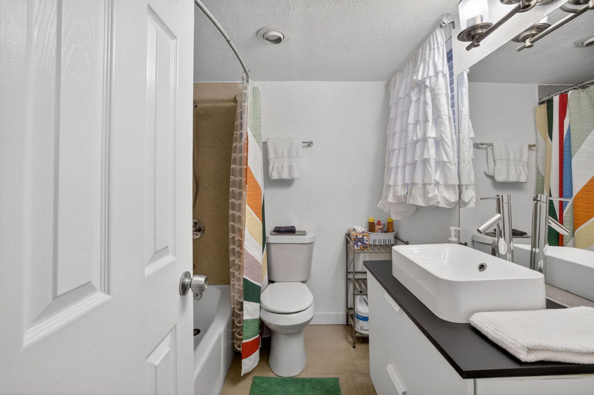 815 Middle River Drive, Unit 114, Fort Lauderdale, FL 33304 Photo