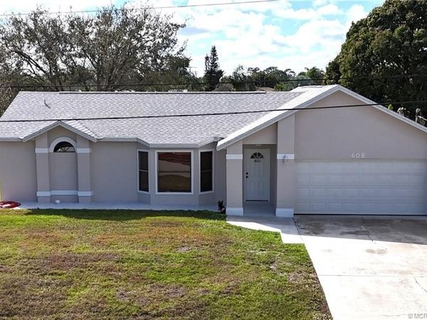 608 SE Dean Terrace, Port St Lucie, FL 34984