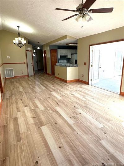 608 SE Dean Terrace, Port Saint Lucie, FL 34984 Photo