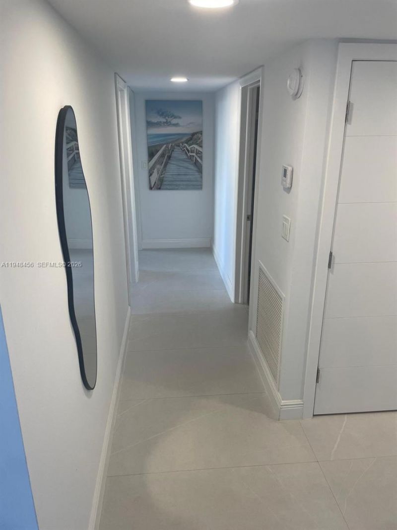 1401 S Ocean Dr, Unit 302, Hollywood, FL 33019 Photo