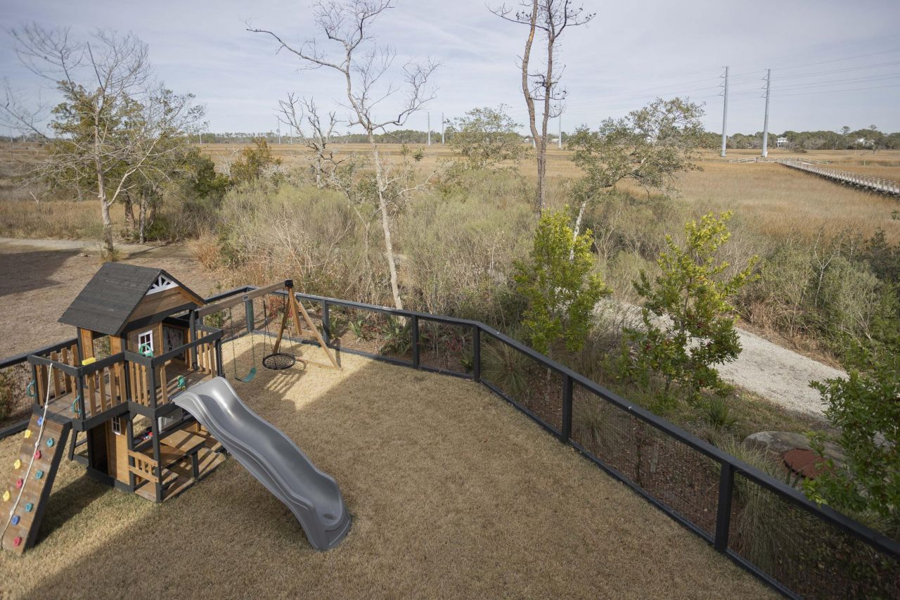 1544 John Fenwick Lane Photo 58