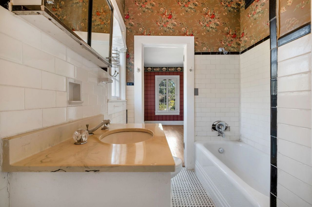 1412 Fairway Drive, Tallahassee, FL 32301 Photo