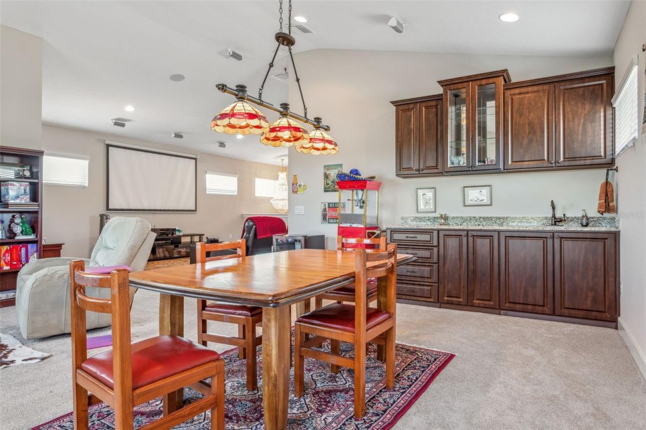 8530 Grand Alberato Road, Tampa, FL 33647 Photo