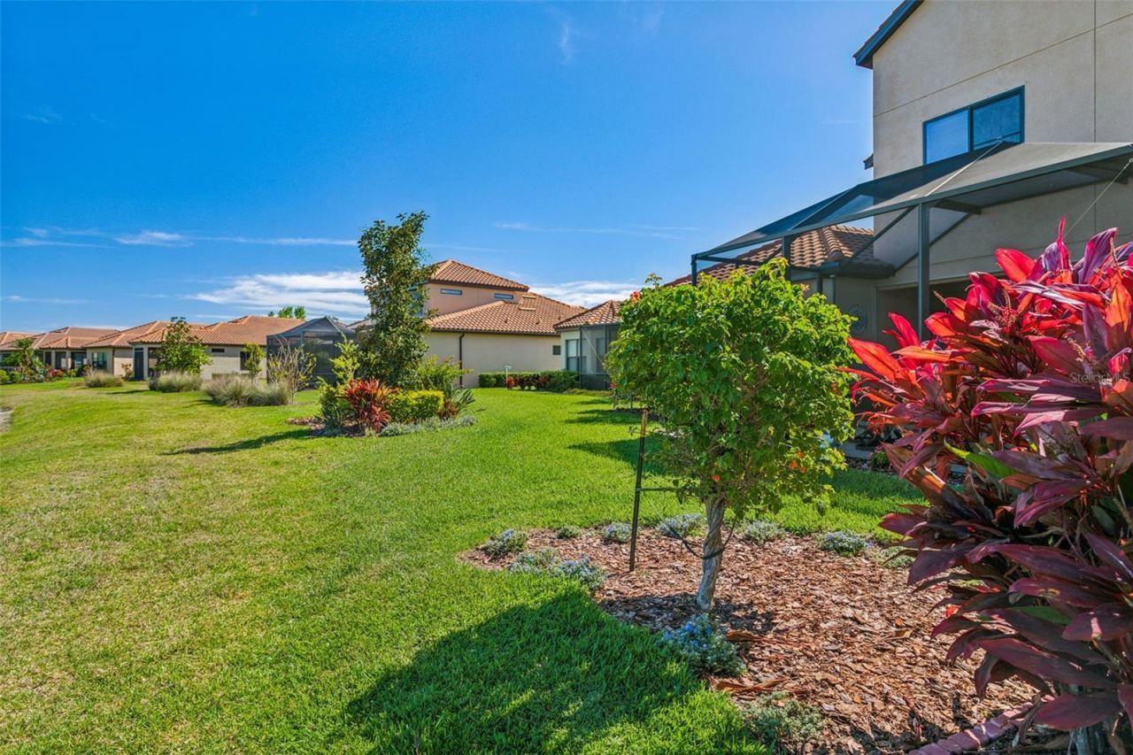 8530 Grand Alberato Road, Tampa, FL 33647 Photo