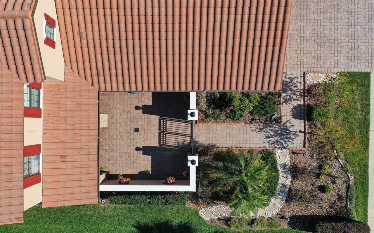 8530 Grand Alberato Road, Tampa, FL 33647 Photo