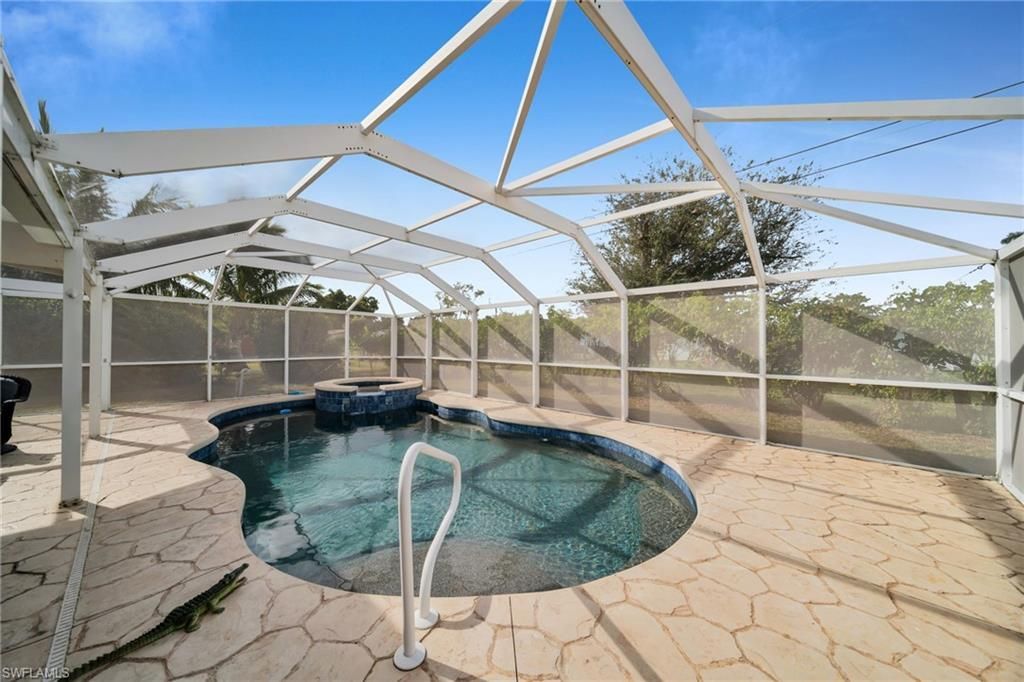 5208 Wilmington Ct, Cape Coral, FL 33904 Photo