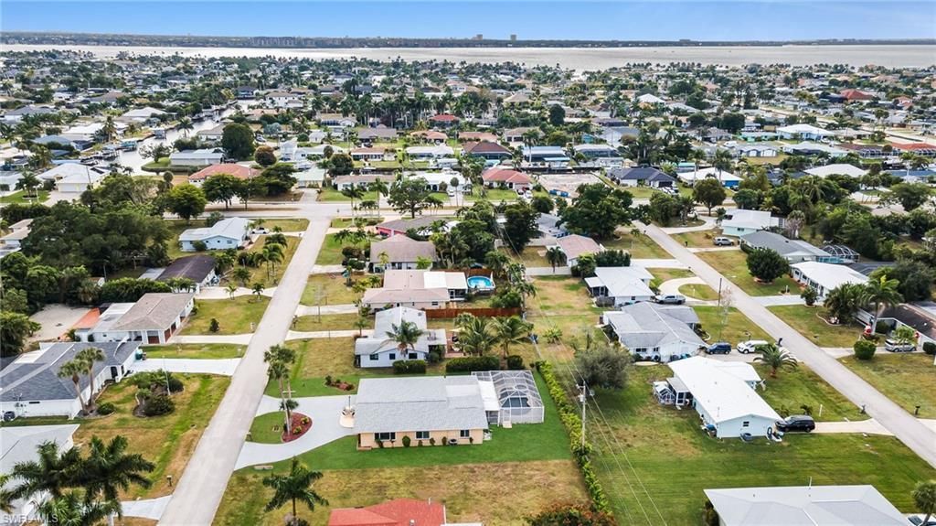 5208 Wilmington Ct, Cape Coral, FL 33904 Photo