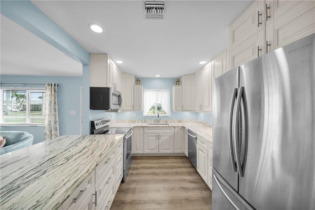 5208 Wilmington Ct, Cape Coral, FL 33904 Photo