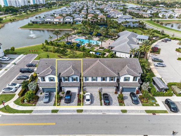 4409 W Appleton Cir W, Oakland Park, FL 33309