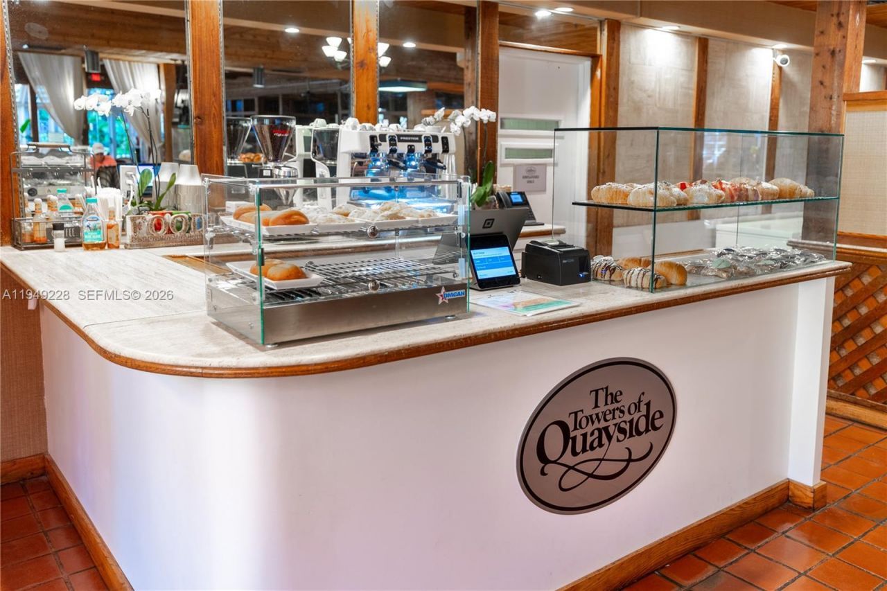 4000 Towerside Ter, Unit 301, Miami, FL 33138 Photo