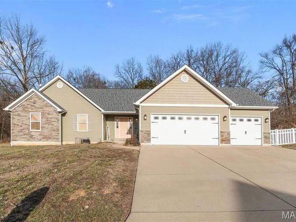1561 Timber Wolf Drive, Festus, MO 63028