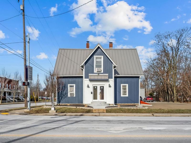 43 E Central Avenue, Delaware, OH 43015 Photo 1