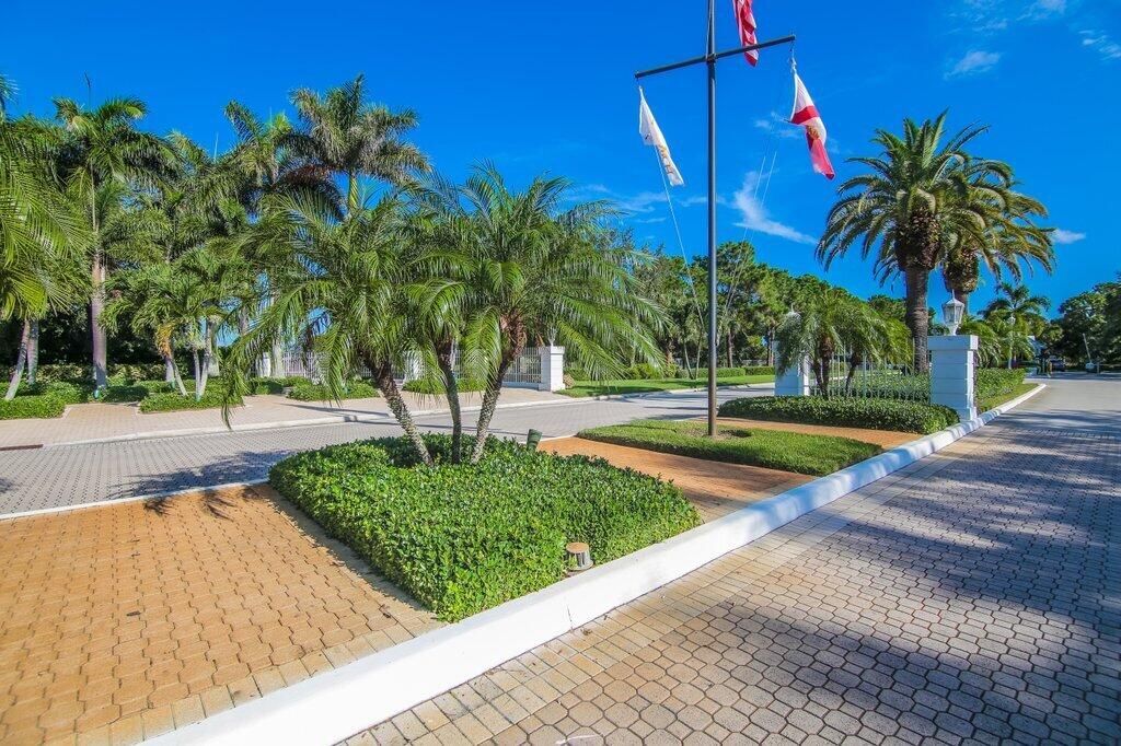 2426 SW Foxpoint Trail, Palm City, FL 34990 Photo