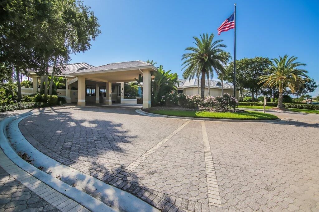 2426 SW Foxpoint Trail, Palm City, FL 34990 Photo