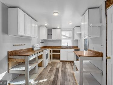 1251 BAILEY STREET, HARRISBURG, PA 17103