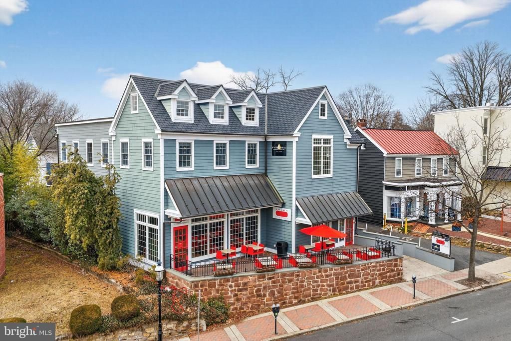 78 S MAIN STREET, DOYLESTOWN, PA 18901