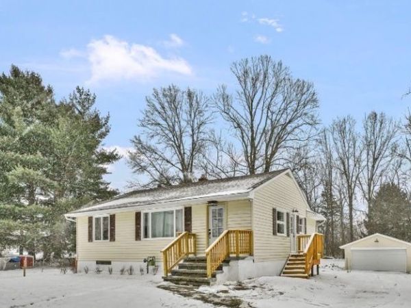 1731 Berger Road, Akron, OH 44312