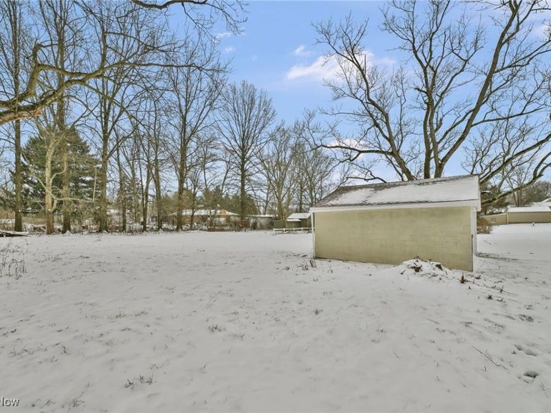 1731 Berger Road, Akron, OH 44312 Photo 37