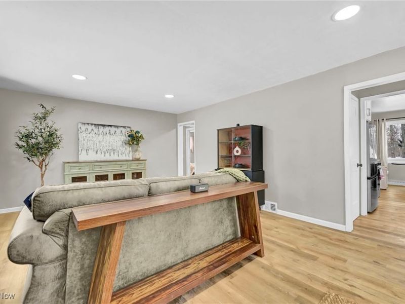 1731 Berger Road, Akron, OH 44312 Photo 7