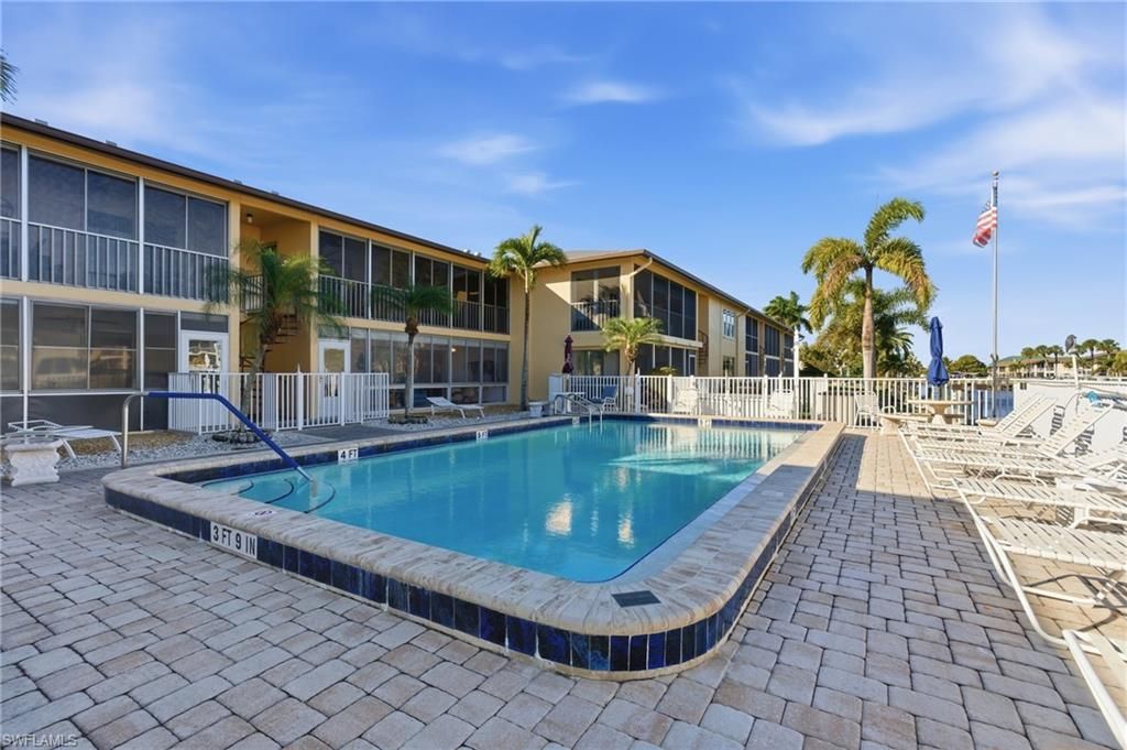 853 SE 46th Ln, Unit 105, Cape Coral, FL 33904 Photo