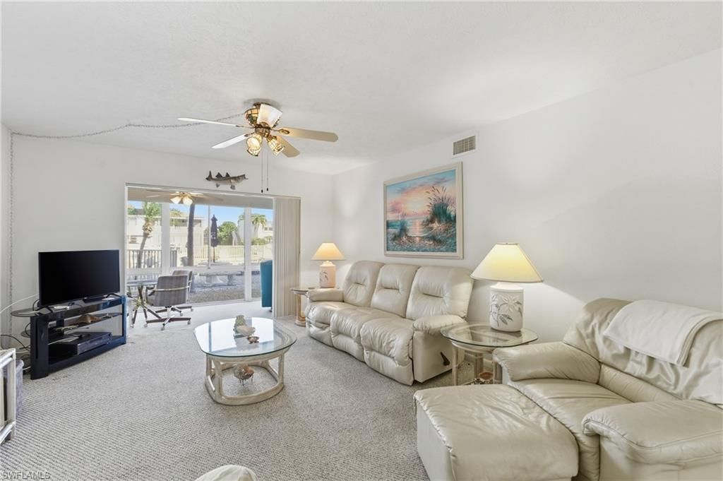 853 SE 46th Ln, Unit 105, Cape Coral, FL 33904 Photo