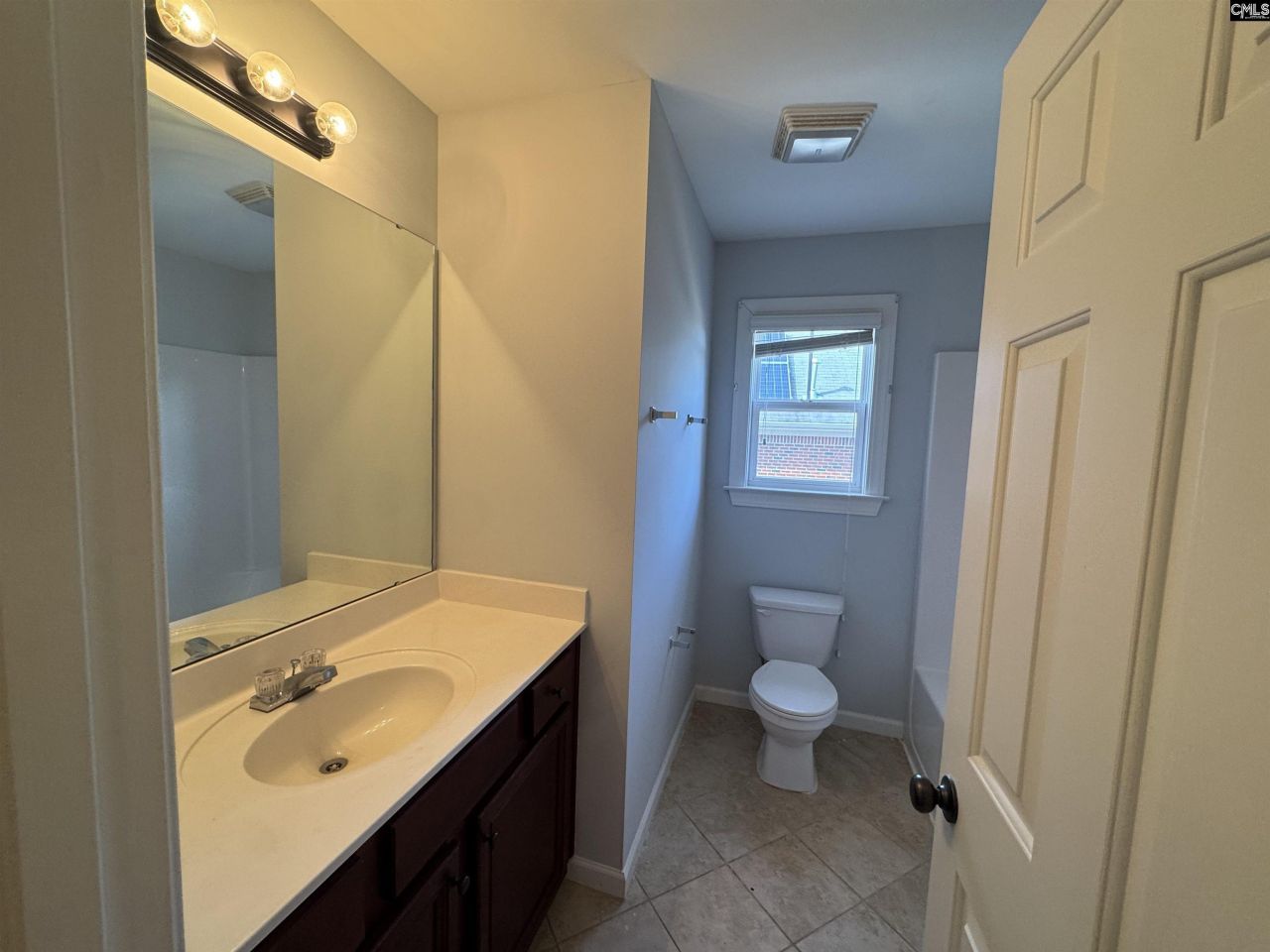 404 Summit Hills Circle Photo 19