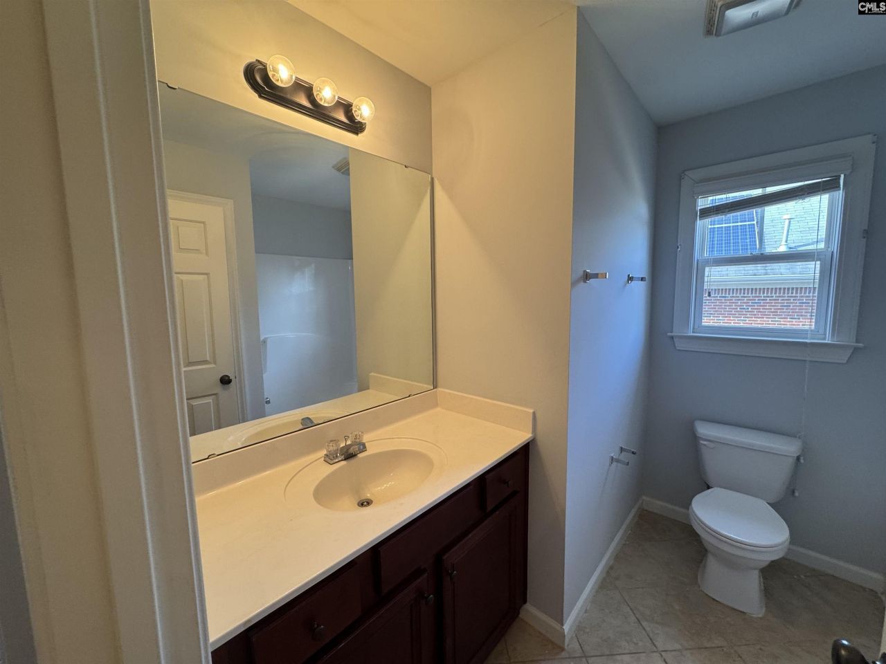 404 Summit Hills Circle Photo 20