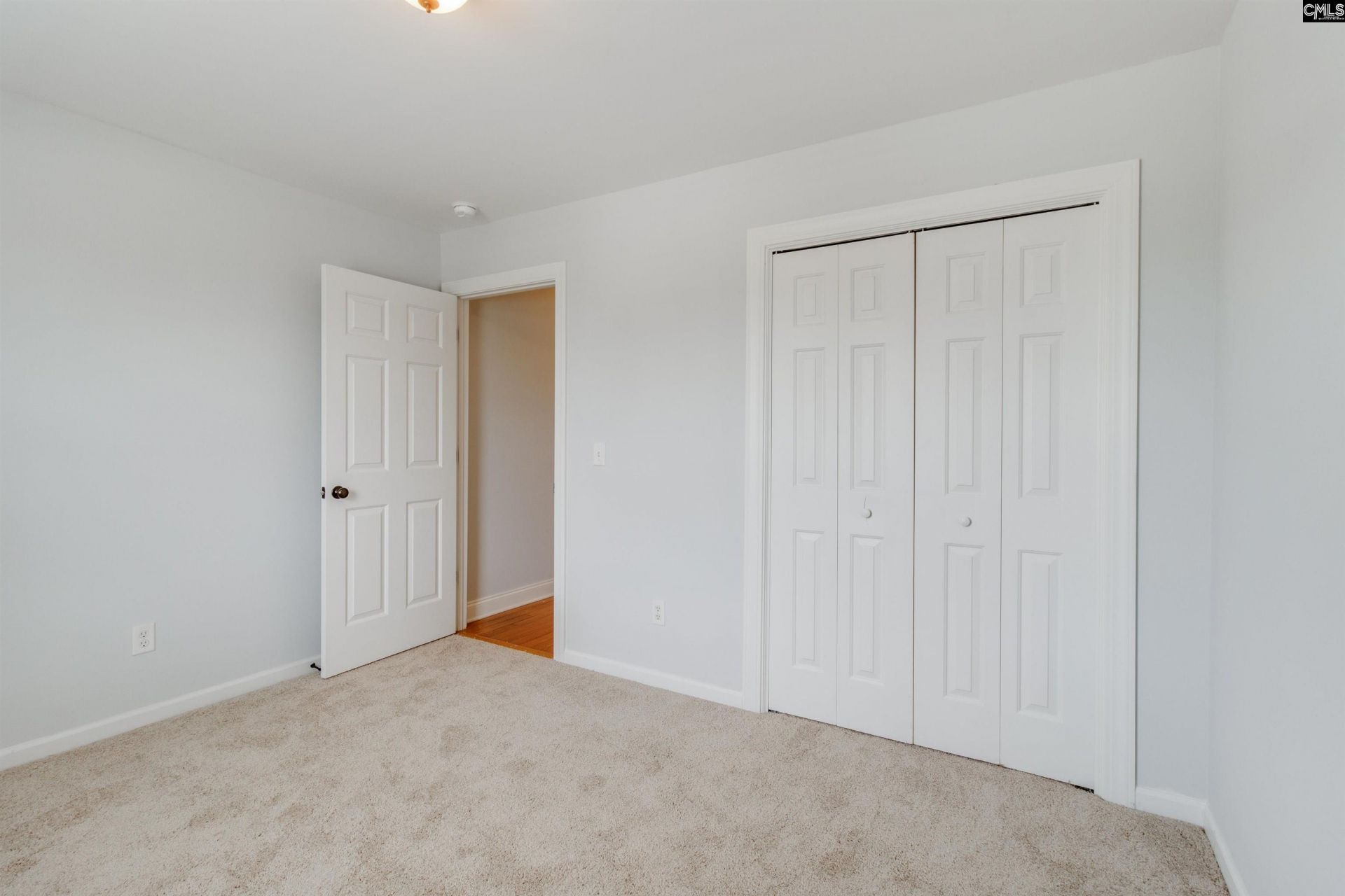 404 Summit Hills Circle Photo 21