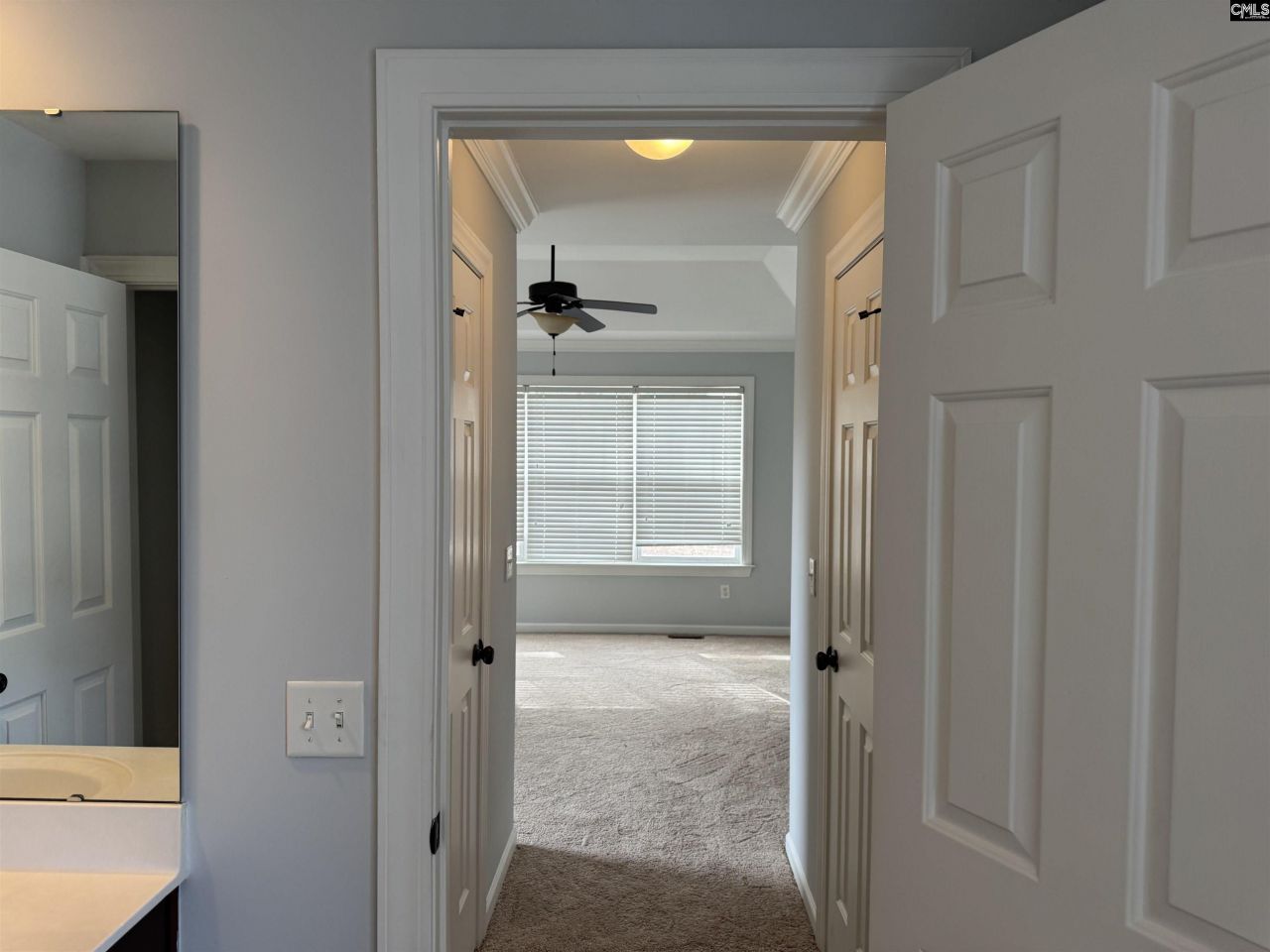 404 Summit Hills Circle Photo 29