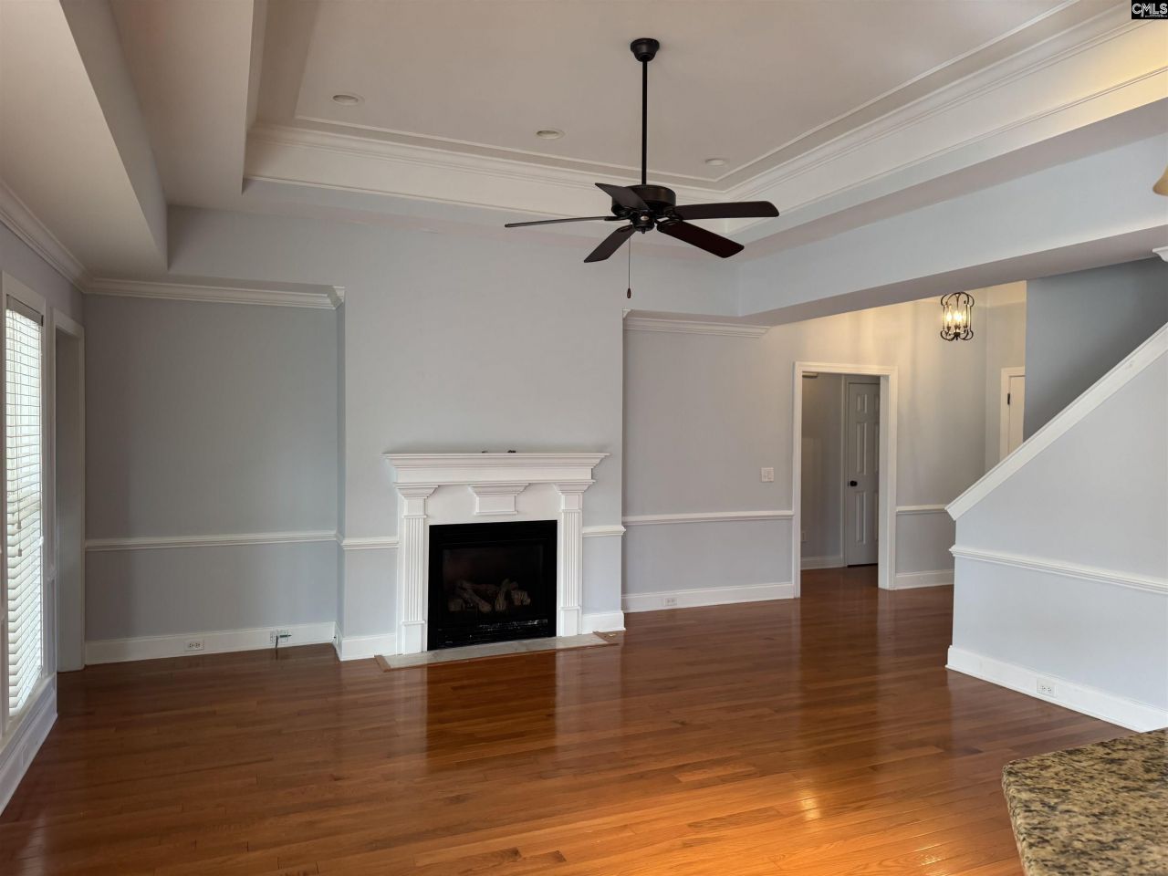 404 Summit Hills Circle Photo 4