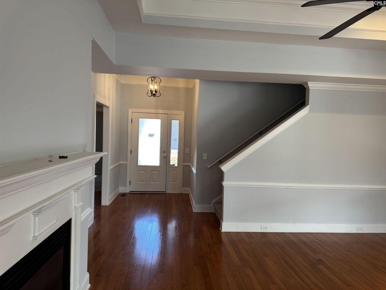 404 Summit Hills Circle Photo 6