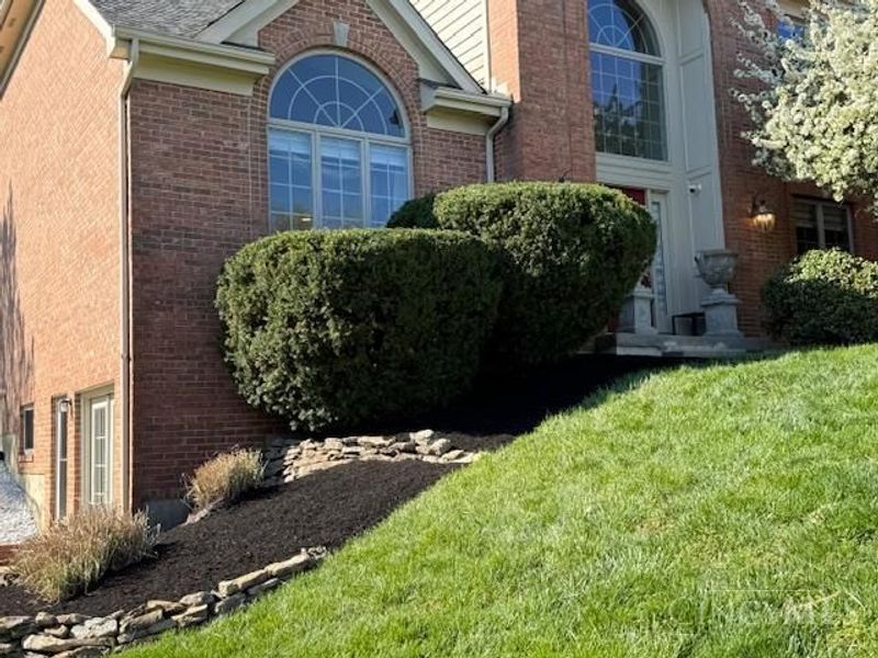 8485 Deer Path, West Chester, OH 45069 Photo 3